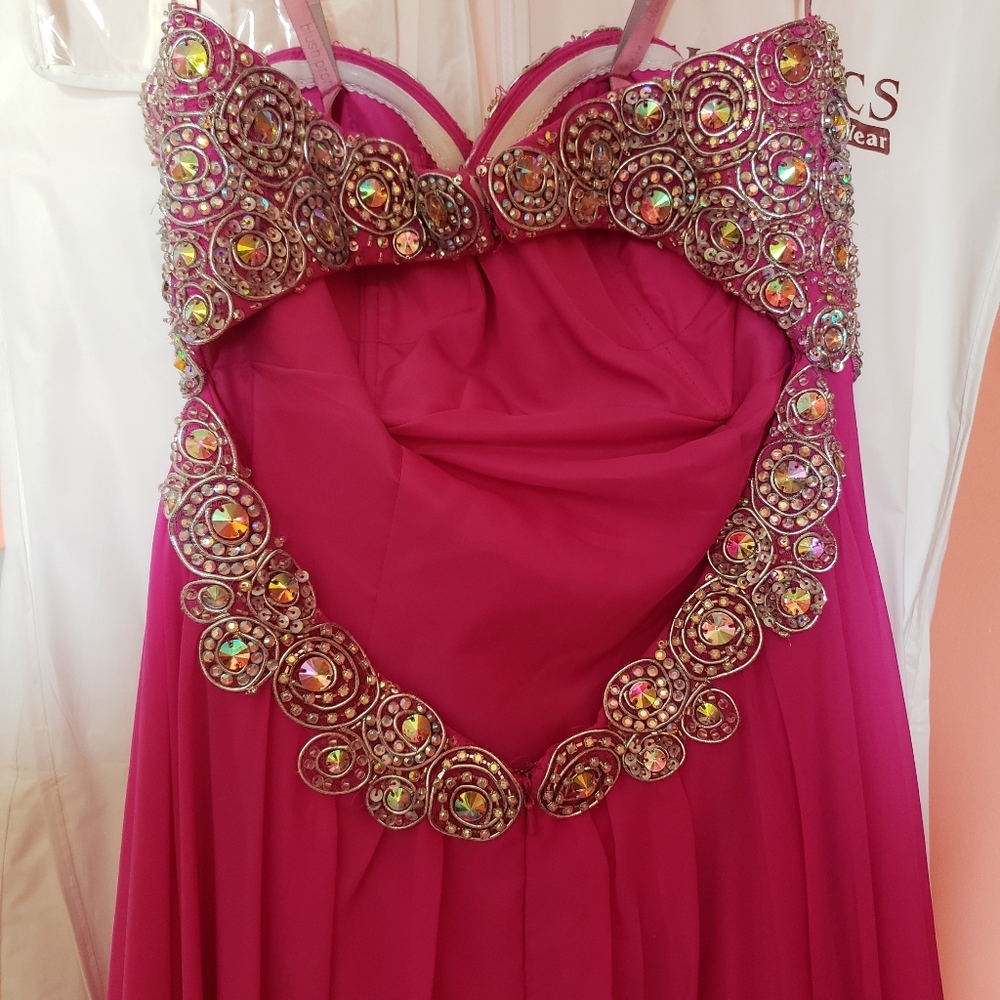 Prom Dress - Picture 5 of 6